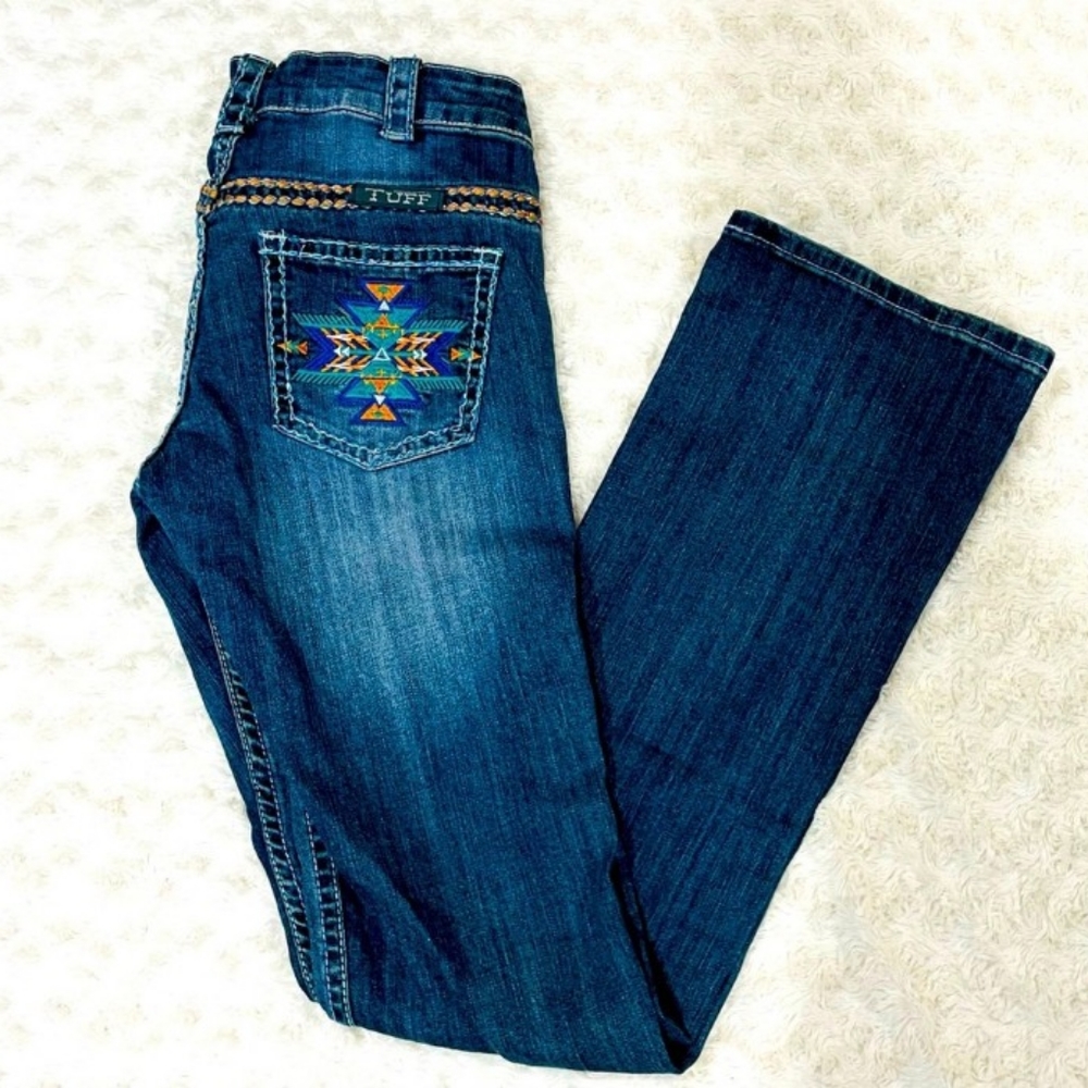 Cowgirl Tuff Bold Aztec Jeans 27×35